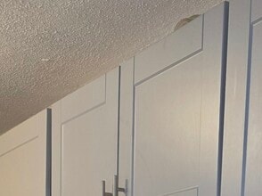 1751 Queensbury Cir in Hoffman Estates, IL - Building Photo - Building Photo