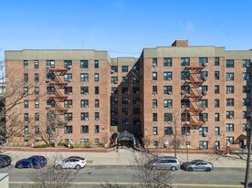 4066-66 Ithaca St, Unit 6C in Queens, NY - Building Photo