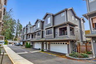 23418 55th Ave W in Mountlake Terrace, WA - Foto de edificio - Building Photo