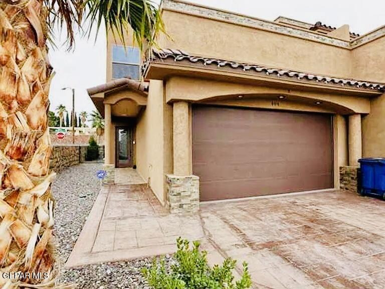 404 Ana Wy in El Paso, TX - Building Photo