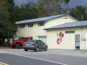 1259 S Elmwood Dr in Inverness, FL - Building Photo - Building Photo