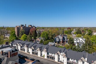 West Ferry Place Apartments in Buffalo, NY - Building Photo - Building Photo