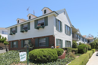 3320 Woodbine St in Los Angeles, CA - Building Photo - Building Photo