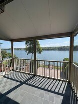 3166 Waterfront Dr