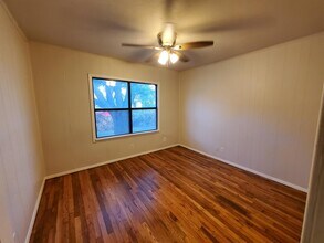 919 S Clements St in Gainesville, TX - Building Photo - Building Photo