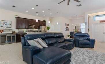 316 SE 16th St in Cape Coral, FL - Building Photo - Building Photo