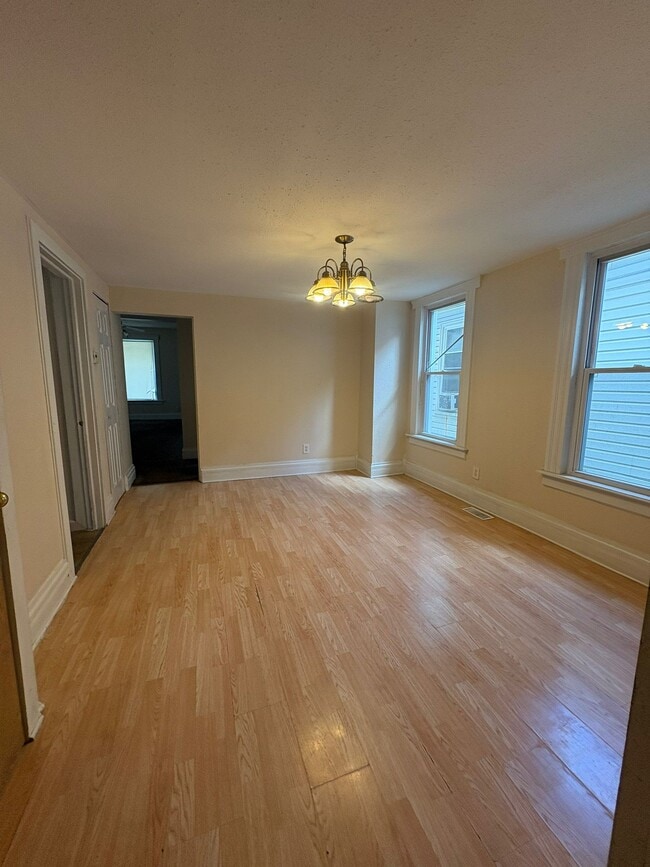 937 Prouty Ave in Toledo, OH - Building Photo - Building Photo