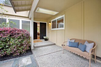 3365 St Marys Rd in Lafayette, CA - Building Photo - Building Photo