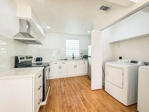 3608 Eagle St in New Orleans, LA - Building Photo - Building Photo