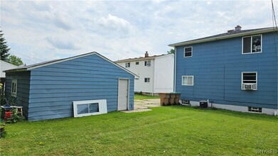 26 Wells Ave in Cheektowaga, NY - Building Photo - Building Photo
