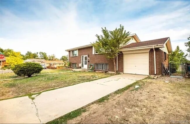 property at 1340 Dawson Dr