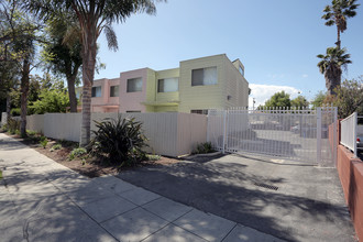 1421 Toberman St in Los Angeles, CA - Building Photo - Building Photo