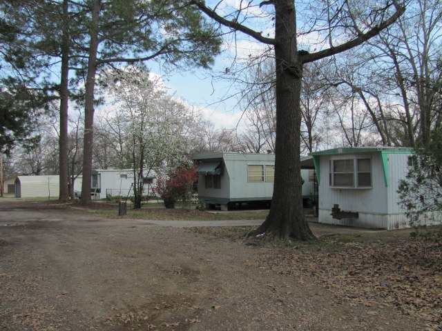 Canary Trailer Park in West Monroe, LA - Building Photo - Building Photo