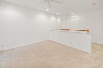 17 Nottingham Pl in Boynton Beach, FL - Foto de edificio - Building Photo
