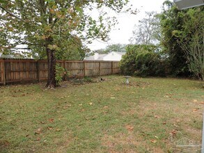 7008 Andros Dr in Pensacola, FL - Building Photo - Building Photo