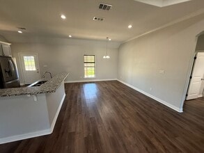 104 Hay Meadow Dr in Winona, TX - Building Photo - Building Photo