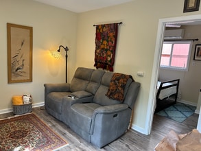 4166 Jasmine Ave in Culver City, CA - Building Photo - Building Photo