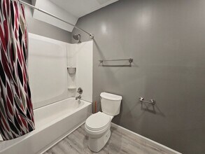 920 Main St in Pittsburgh, PA - Building Photo - Building Photo