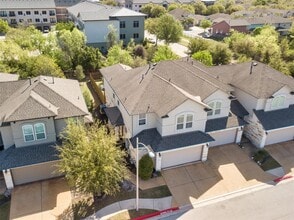 13400 Briarwick Dr in Austin, TX - Building Photo - Building Photo