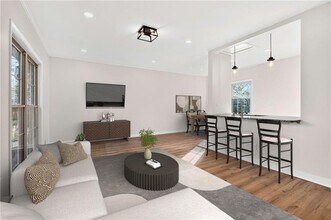 2918 Highland Dr SE in Smyrna, GA - Building Photo - Building Photo