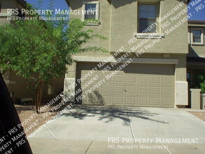 3068 E Michelle Way in Gilbert, AZ - Building Photo - Building Photo