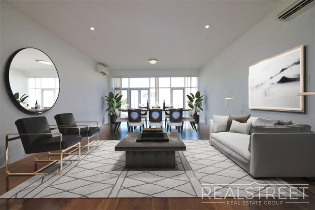 LUXURY 3 BR 2 Bath in Queens!