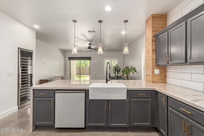 property at 1653 W Straight Arrow Ln