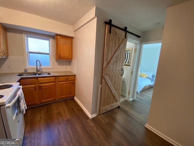 2171 Main St NW in Atlanta, GA - Building Photo - Building Photo