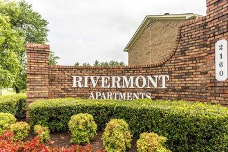 Rivermont Apartments in Murfreesboro, TN - Foto de edificio - Building Photo