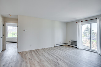 2600 Light Road in Oswego, IL - Building Photo - Building Photo