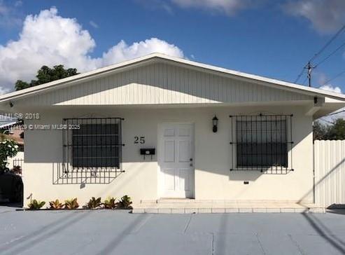 25 W 12th St in Hialeah, FL - Building Photo