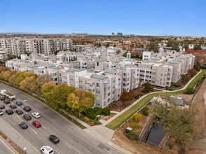 Miraval in Santa Clara, CA - Foto de edificio - Building Photo