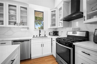 9462 Odessa Ave in Los Angeles, CA - Building Photo - Building Photo