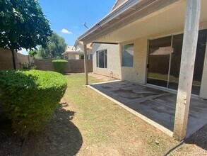 3281 W Ross Dr in Chandler, AZ - Building Photo - Building Photo