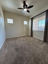 19436 Royal Oaks Rd in Apple Valley, CA - Building Photo - Building Photo
