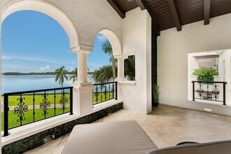 2331 Fisher Island Dr in Miami Beach, FL - Building Photo - Building Photo