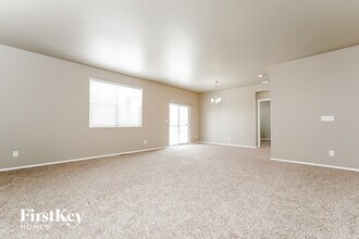 6464 N Ensenada Ct in Aurora, CO - Building Photo - Building Photo