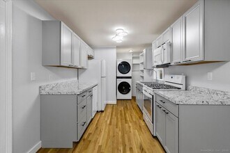 183 Bradley St in New Haven, CT - Building Photo - Building Photo