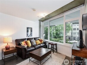 501 Roy St, Unit #F229 in Seattle, WA - Building Photo - Building Photo