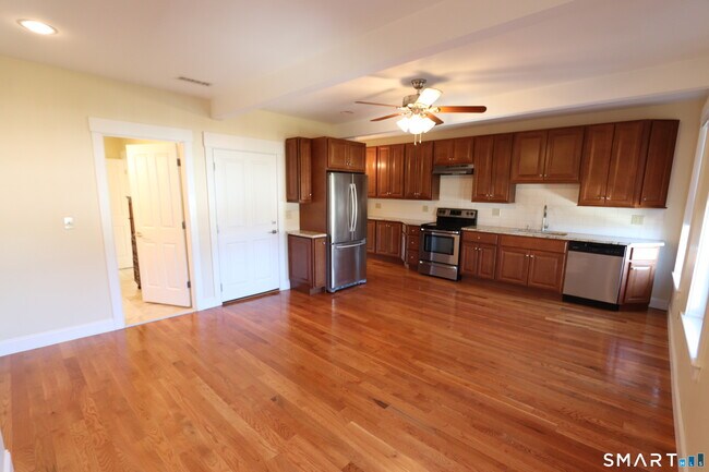 67 Warren St in New Haven, CT - Building Photo - Building Photo