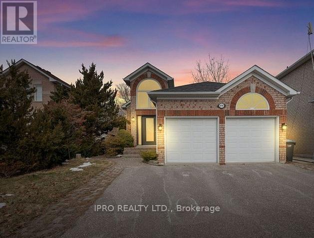 property at 5591 Whitehorn Ave