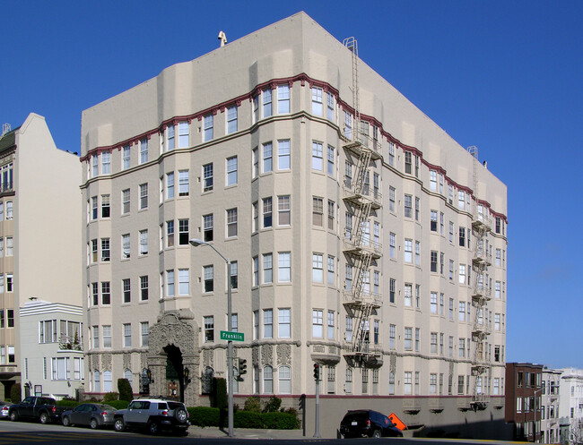 1700 Broadway in San Francisco, CA - Building Photo - Building Photo