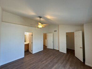 19213 E IDAHO DR, Unit 106 in Aurora, CO - Building Photo - Building Photo