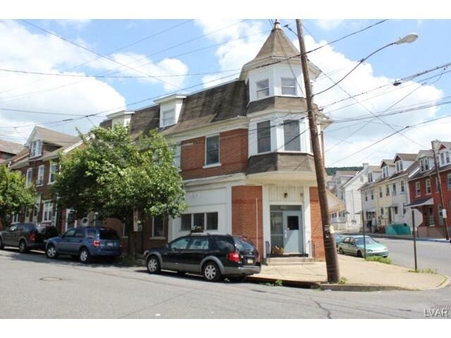 700 E 6th St in Bethlehem, PA - Foto de edificio