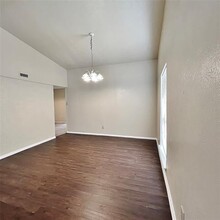 1802 Natchez Ct in Grand Prairie, TX - Building Photo - Building Photo