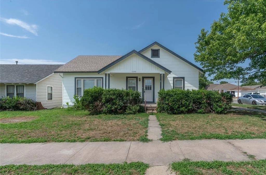 1100 W Wade St in El Reno, OK - Building Photo