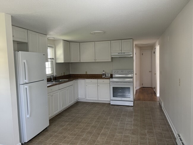property at 67 Loomis Ave