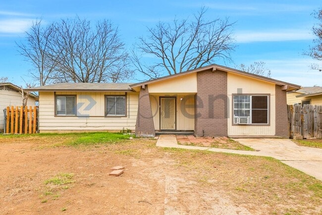 property at 6916 Shady Grove Dr