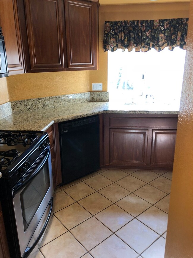 12045 Calle De Medio in El Cajon, CA - Building Photo - Building Photo