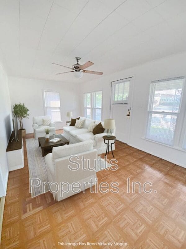 property at 116 Plum St